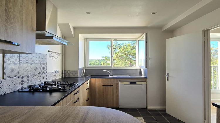Ma-Cabane - Vente Appartement VERSAILLES, 83 m²
