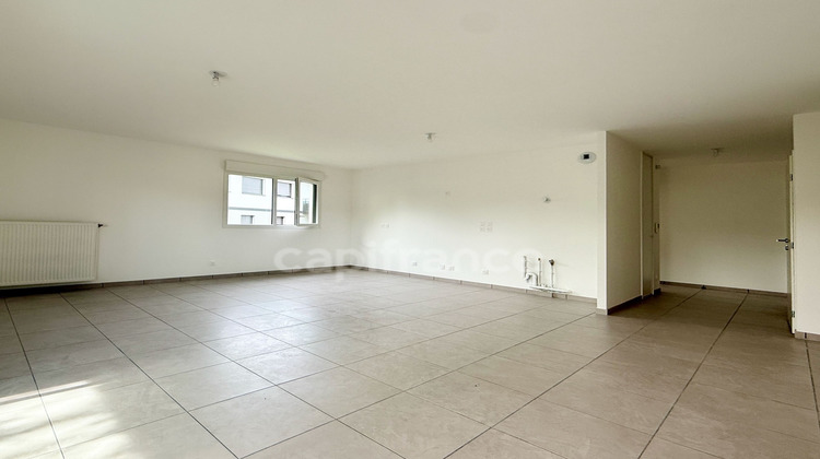 Ma-Cabane - Vente Appartement VERSONNEX, 65 m²
