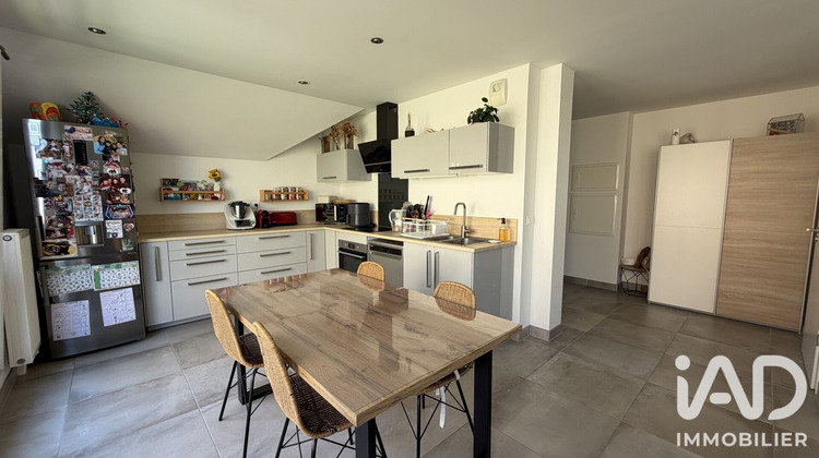 Ma-Cabane - Vente Appartement Vert-Saint-Denis, 65 m²