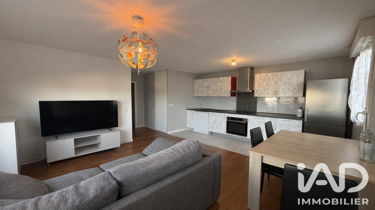 Ma-Cabane - Vente Appartement Vert-Saint-Denis, 57 m²