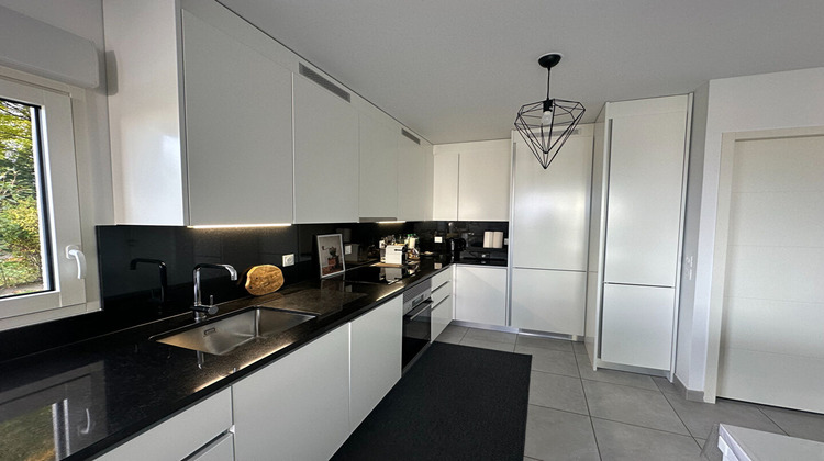 Ma-Cabane - Vente Appartement VETRAZ-MONTHOUX, 84 m²