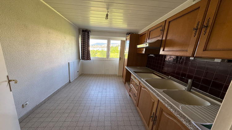 Ma-Cabane - Vente Appartement VETRAZ-MONTHOUX, 75 m²