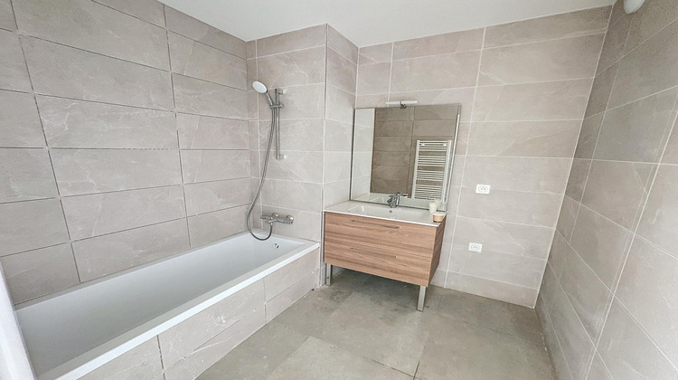 Ma-Cabane - Vente Appartement VETRAZ MONTHOUX, 42 m²
