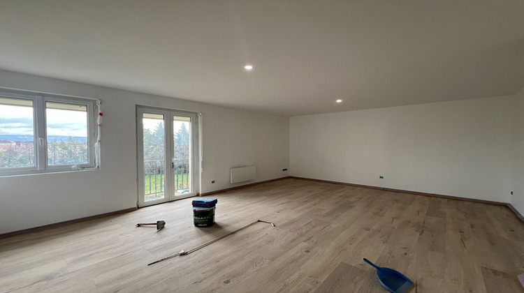 Ma-Cabane - Vente Appartement VEZERONCE-CURTIN, 71 m²