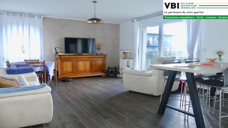 Ma-Cabane - Vente Appartement VEZIN-LE-COQUET, 83 m²