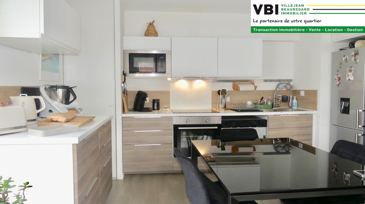 Ma-Cabane - Vente Appartement VEZIN-LE-COQUET, 62 m²