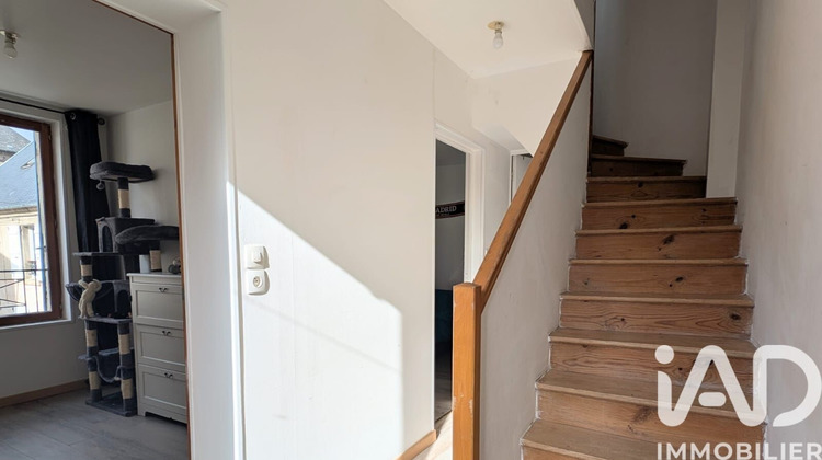 Ma-Cabane - Vente Appartement Vic-sur-Aisne, 72 m²