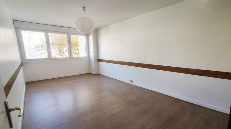 Ma-Cabane - Vente Appartement VICHY, 63 m²