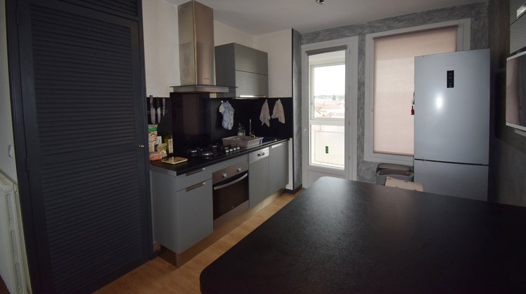 Ma-Cabane - Vente Appartement VICHY, 76 m²