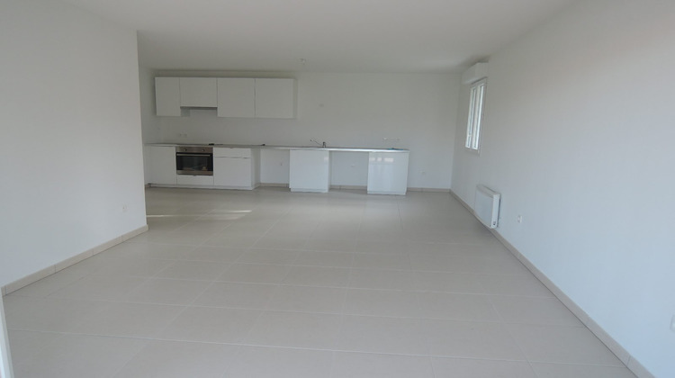 Ma-Cabane - Vente Appartement Vidauban, 64 m²