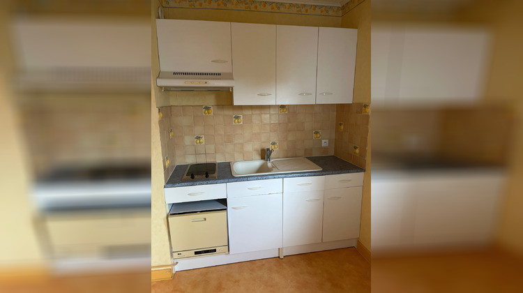 Ma-Cabane - Vente Appartement Vierzon, 25 m²