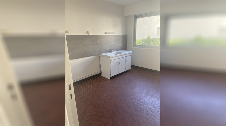 Ma-Cabane - Vente Appartement Vierzon, 60 m²