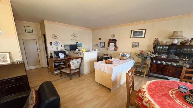 Ma-Cabane - Vente Appartement Vierzon, 50 m²