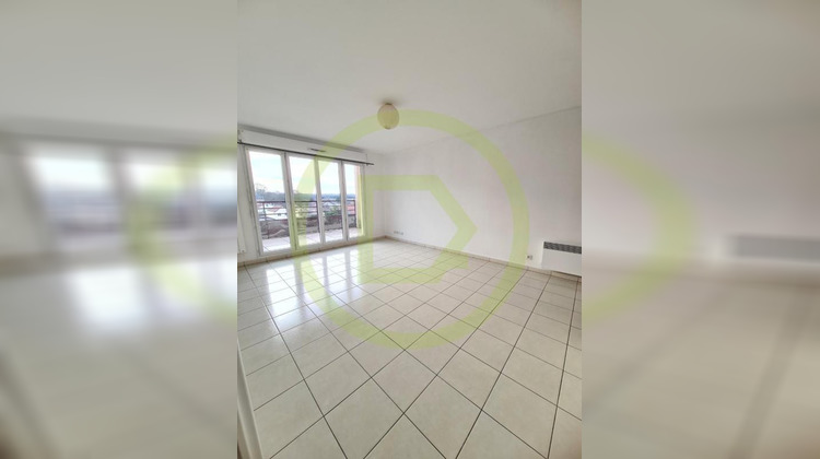 Ma-Cabane - Vente Appartement VIGNEUX SUR SEINE, 57 m²