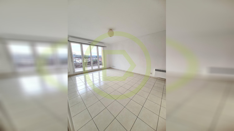 Ma-Cabane - Vente Appartement VIGNEUX SUR SEINE, 57 m²