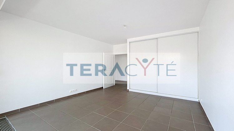 Ma-Cabane - Vente Appartement Villars-les-Dombes, 65 m²