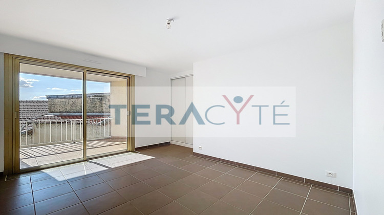 Ma-Cabane - Vente Appartement Villars-les-Dombes, 65 m²