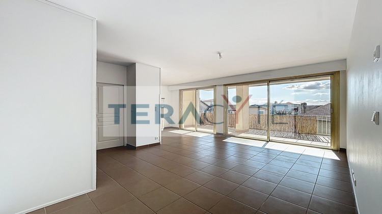 Ma-Cabane - Vente Appartement Villars-les-Dombes, 65 m²