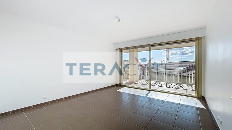 Ma-Cabane - Vente Appartement Villars-les-Dombes, 65 m²