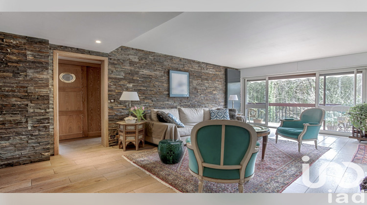 Ma-Cabane - Vente Appartement Ville-d'Avray, 101 m²