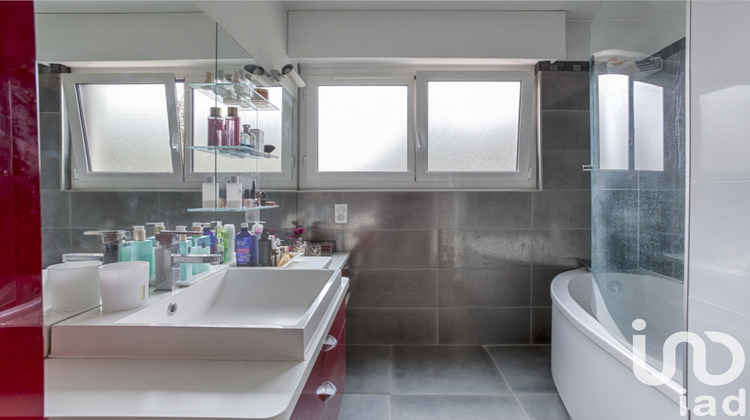 Ma-Cabane - Vente Appartement Ville-d'Avray, 101 m²