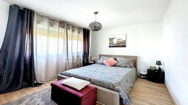 Ma-Cabane - Vente Appartement VILLE LA GRAND, 82 m²