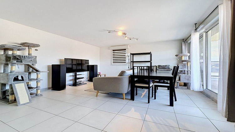 Ma-Cabane - Vente Appartement VILLE LA GRAND, 65 m²