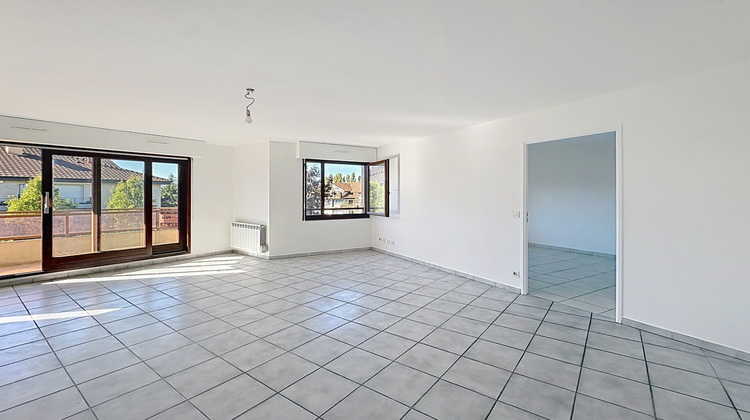 Ma-Cabane - Vente Appartement VILLE LA GRAND, 65 m²