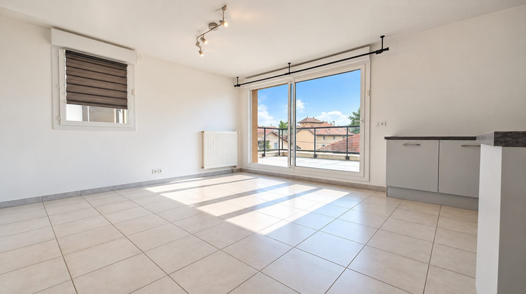 Ma-Cabane - Vente Appartement Ville-la-Grand, 65 m²