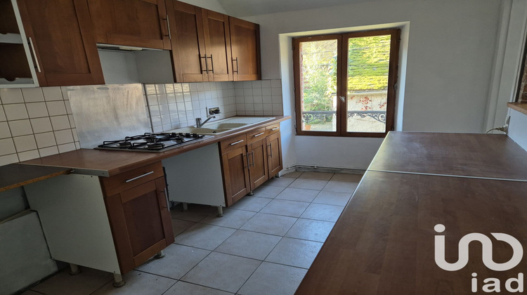 Ma-Cabane - Vente Appartement Villeblevin, 65 m²