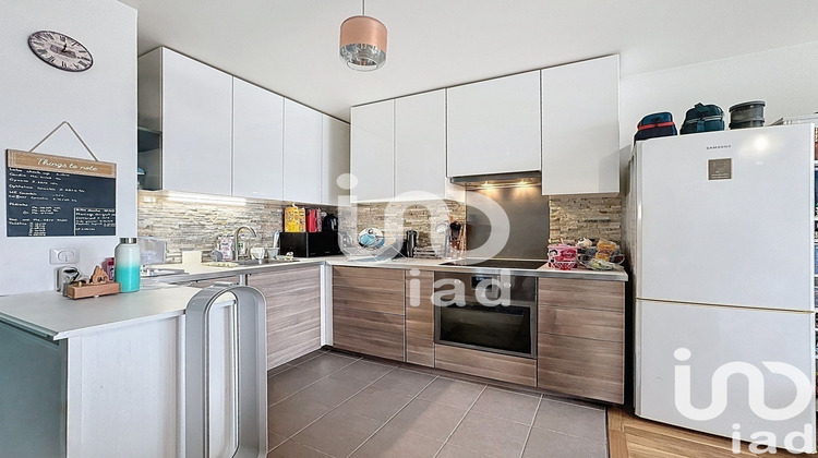 Ma-Cabane - Vente Appartement Villecresnes, 60 m²