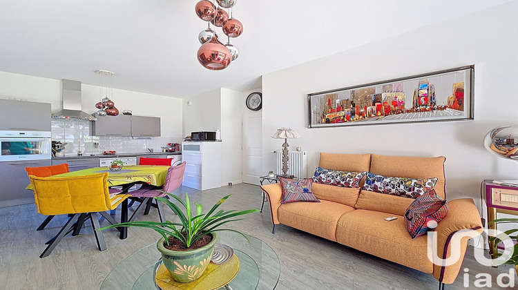 Ma-Cabane - Vente Appartement Villecresnes, 57 m²