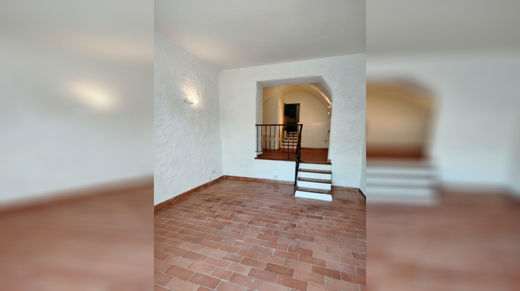 Ma-Cabane - Vente Appartement VILLECROZE, 68 m²