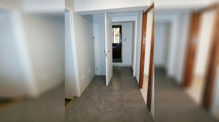 Ma-Cabane - Vente Appartement VILLECROZE, 68 m²