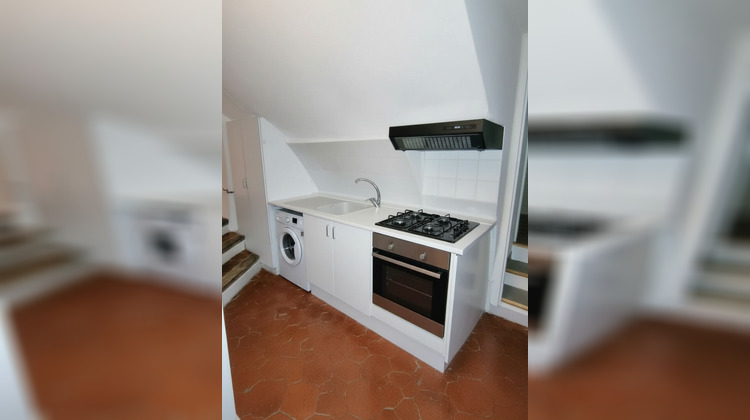 Ma-Cabane - Vente Appartement VILLECROZE, 68 m²