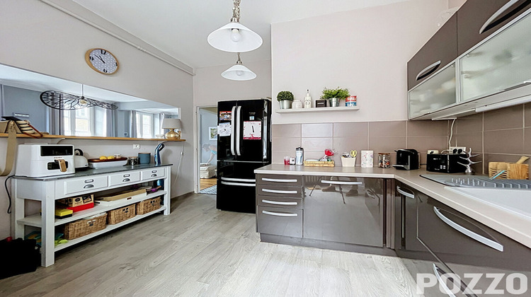 Ma-Cabane - Vente Appartement VILLEDIEU-LES-POELES, 149 m²