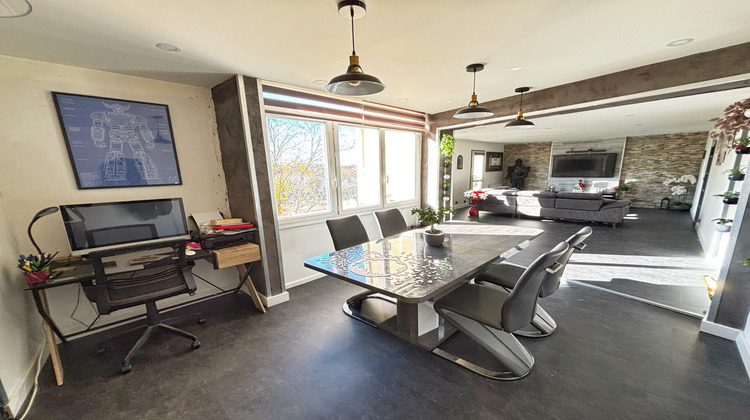 Ma-Cabane - Vente Appartement Villefontaine, 84 m²