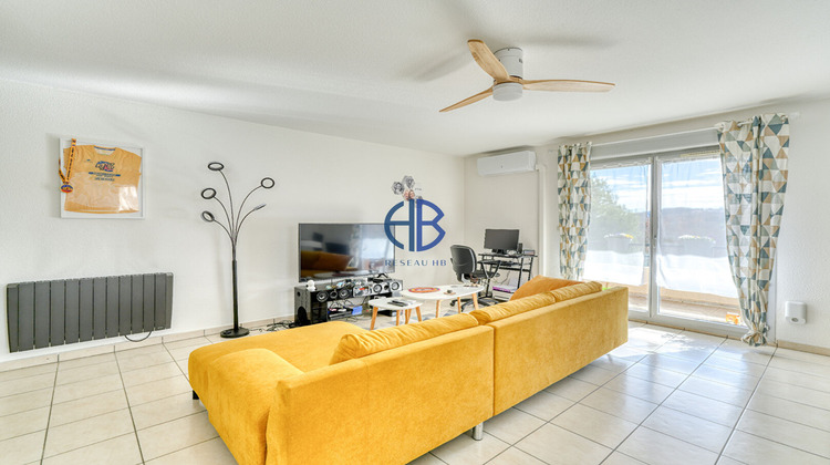 Ma-Cabane - Vente Appartement VILLEFONTAINE, 82 m²