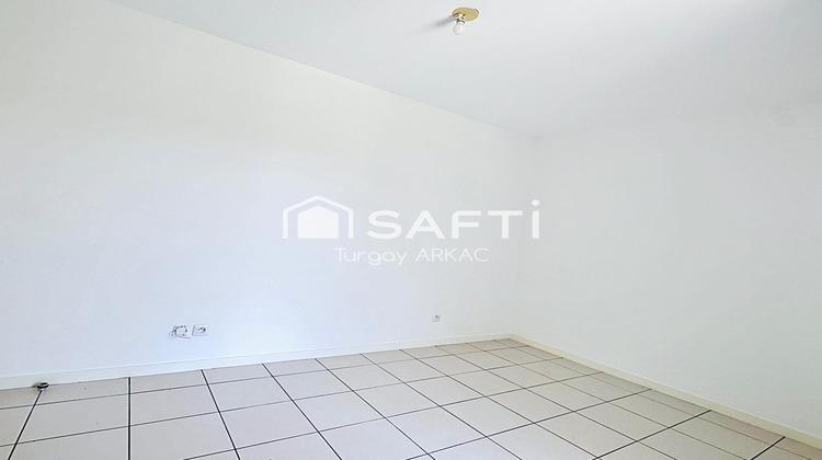 Ma-Cabane - Vente Appartement Villefontaine, 63 m²
