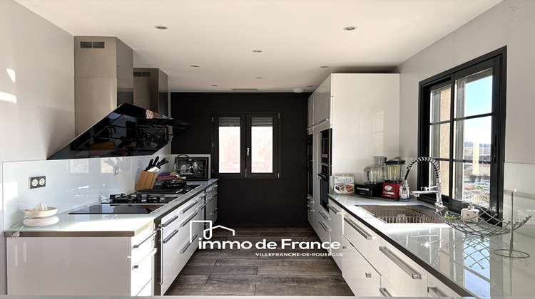 Ma-Cabane - Vente Appartement VILLEFRANCHE-DE-ROUERGUE, 133 m²