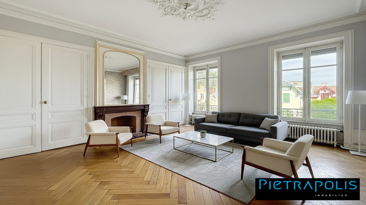 Ma-Cabane - Vente Appartement Villefranche-sur-Saône, 195 m²