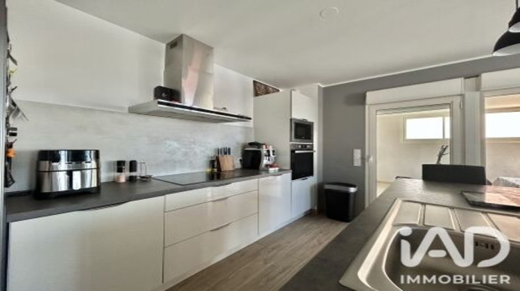Ma-Cabane - Vente Appartement Villelongue-Dels-Monts, 100 m²