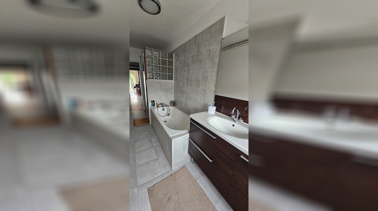 Ma-Cabane - Vente Appartement VILLEMOMBLE, 66 m²