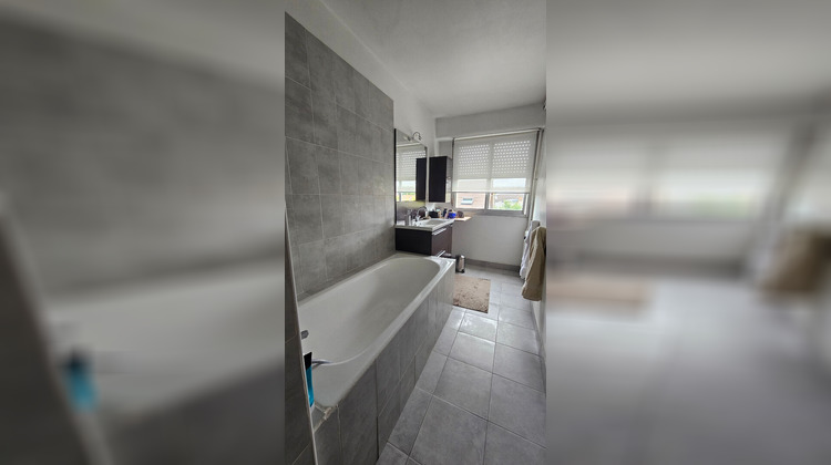 Ma-Cabane - Vente Appartement VILLEMOMBLE, 66 m²