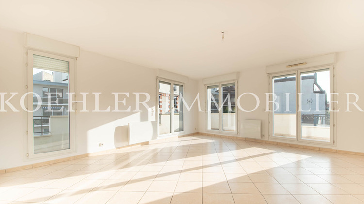 Ma-Cabane - Vente Appartement VILLEMOMBLE, 75 m²