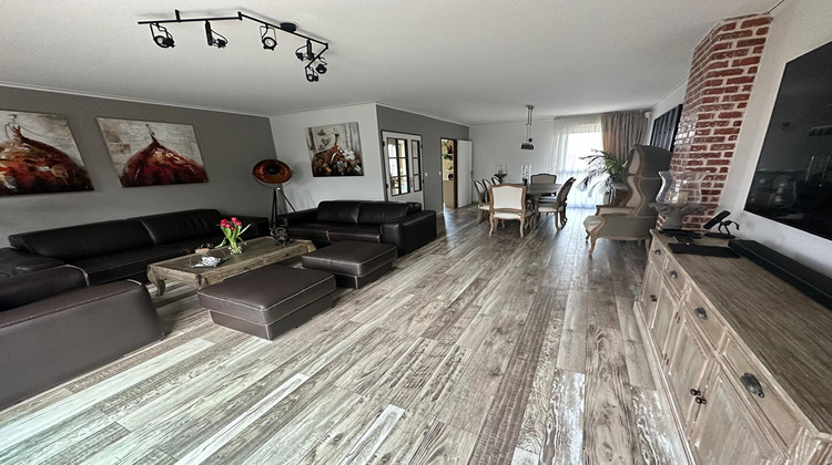 Ma-Cabane - Vente Appartement VILLEMOMBLE, 153 m²