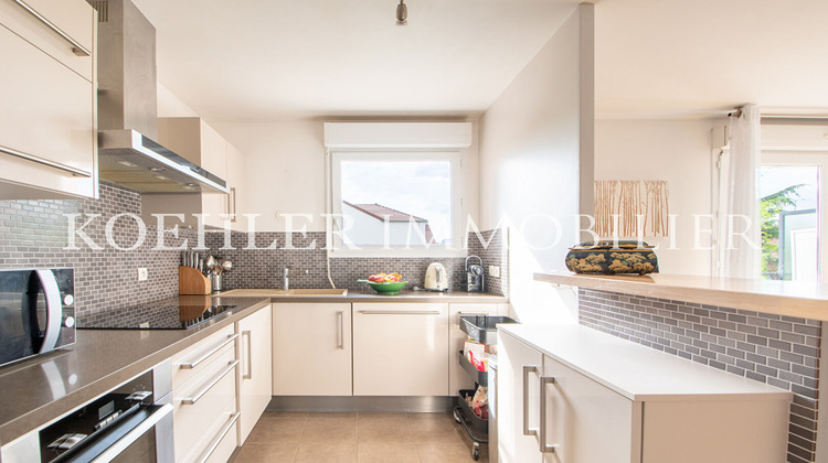 Ma-Cabane - Vente Appartement VILLEMOMBLE, 63 m²