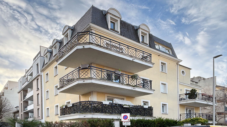 Ma-Cabane - Vente Appartement VILLEMOMBLE, 77 m²