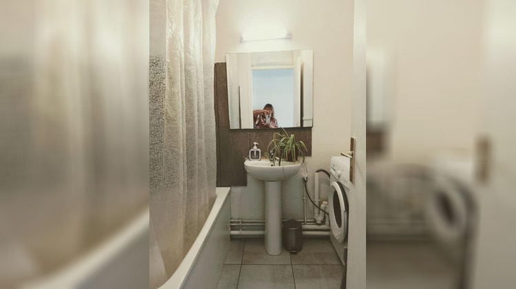 Ma-Cabane - Vente Appartement VILLENEUVE D ASCQ, 60 m²