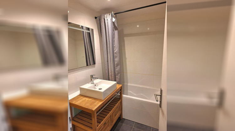 Ma-Cabane - Vente Appartement VILLENEUVE D ASCQ, 110 m²